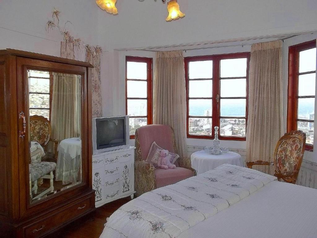 The Grand House Bed & Breakfast Valparaiso Bilik gambar