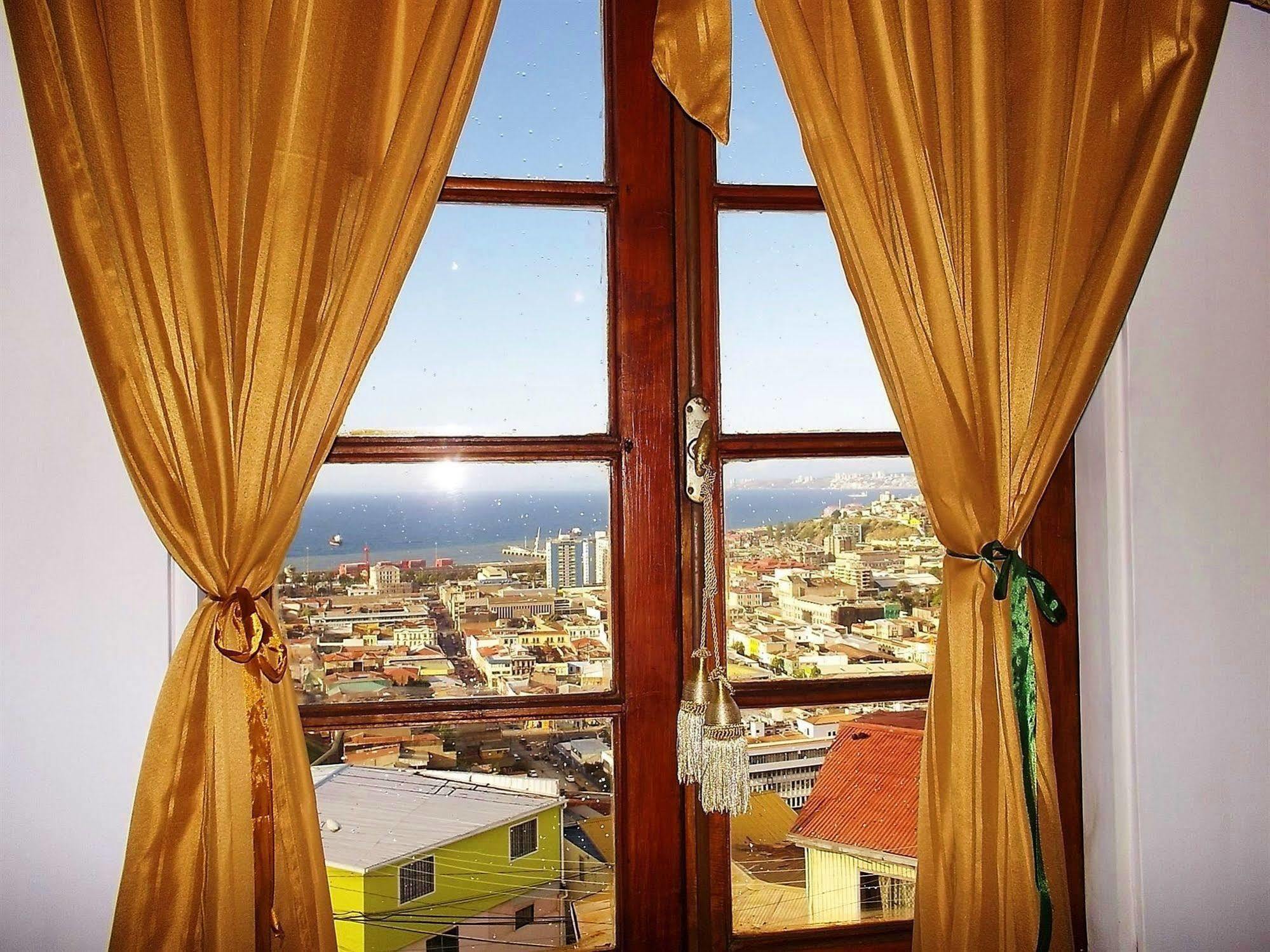 The Grand House Bed & Breakfast Valparaiso Luaran gambar