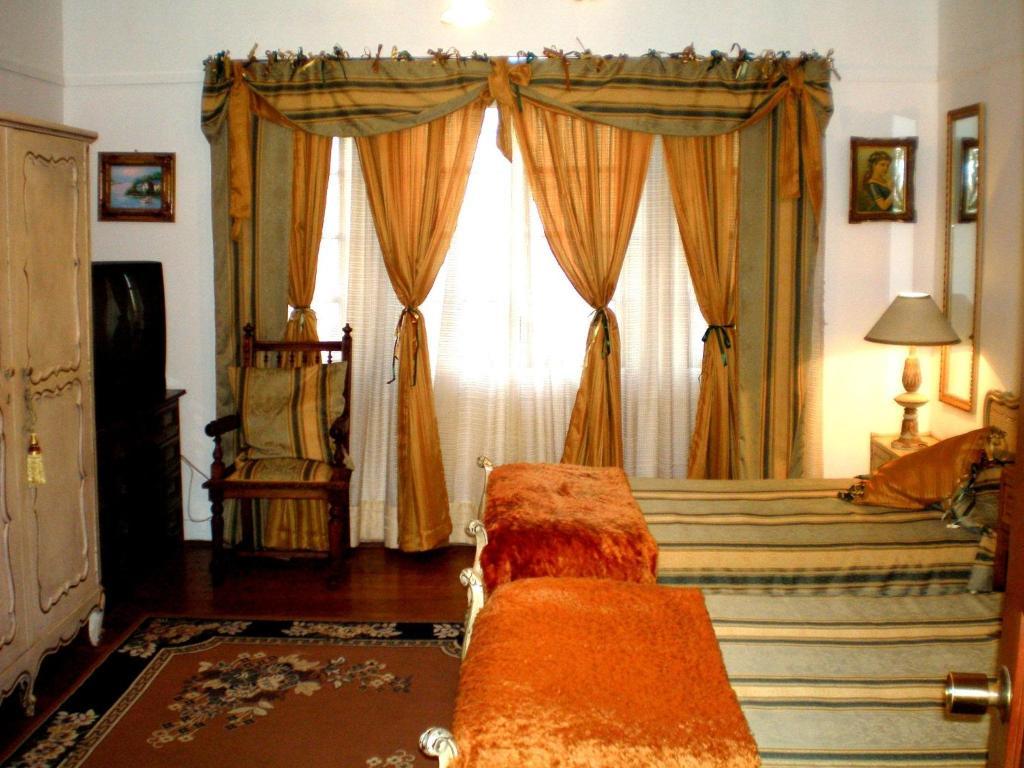 The Grand House Bed & Breakfast Valparaiso Bilik gambar